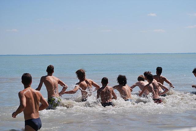 20100825-FazekasGT-strand-12