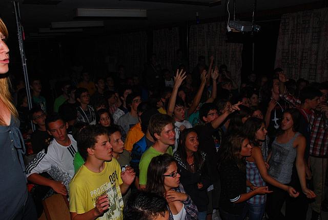 20100827-FazekasGT-eperkaraoke-5