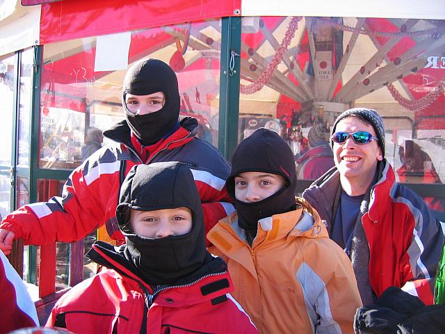 fmgsitabor20060024